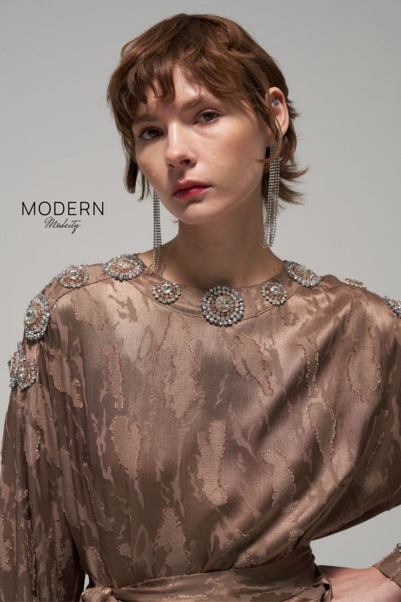 Modern Elegant Abaya with Embellished Sleeves and Shoulders