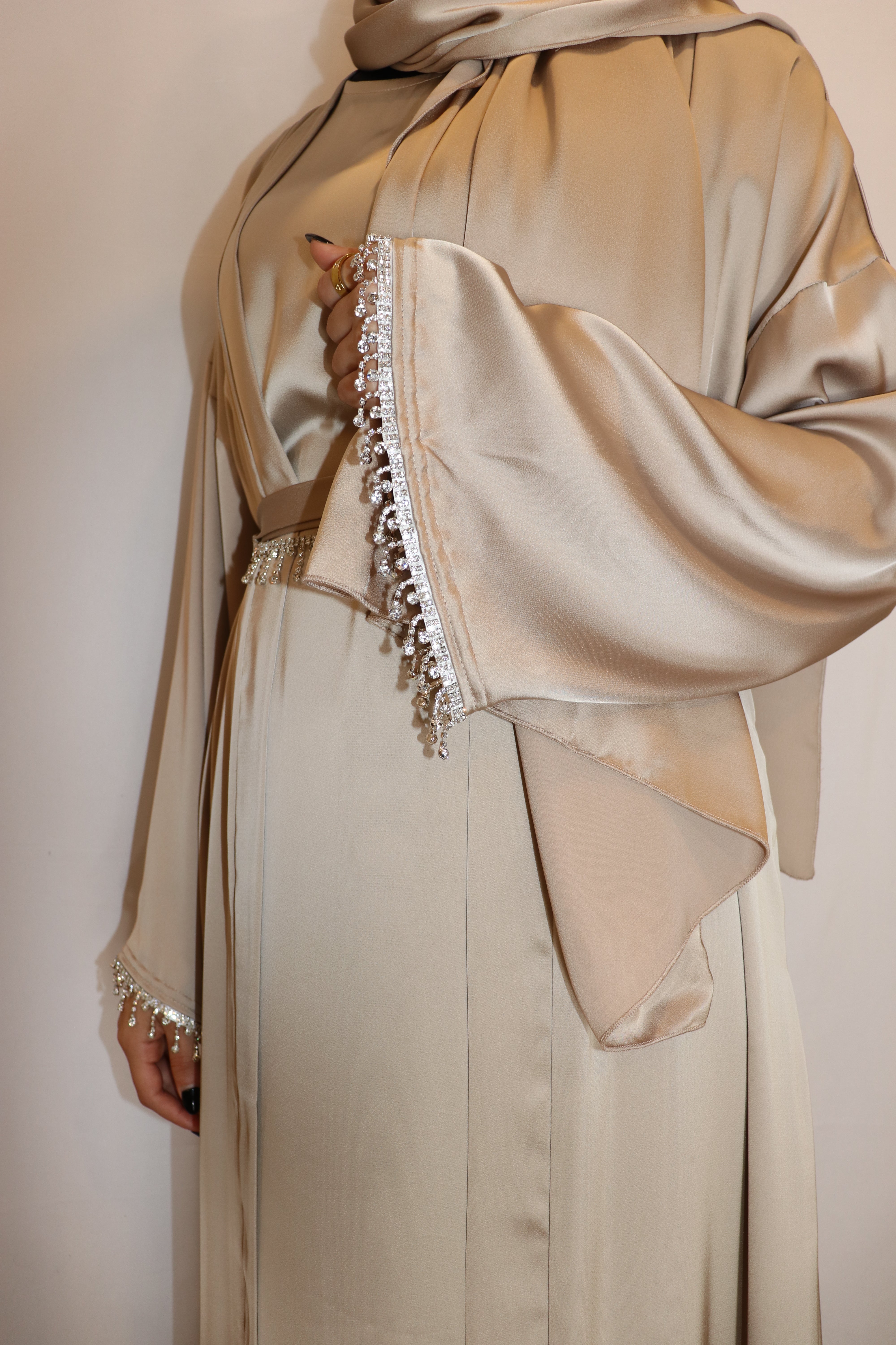 Sara Satin Abaya- Four Piece
